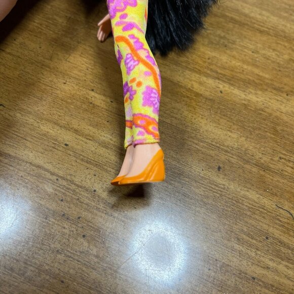 1994 Princess Tenko and the Guardians of The Magic 6.5" Doll Yellow Jumpsuit - Picture 4 of 5